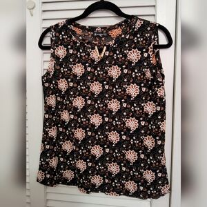 Black and Pink Sleeveless Tank Top